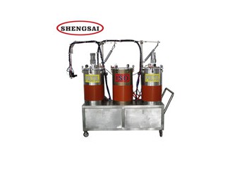 廠家直供PU發泡機 液態硅膠發泡機可定制